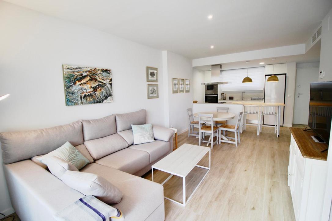 Marina Real 83 By Homeprive Dénia Exterior foto